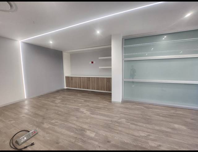 408M² OFFICE TO LET IN WOODMEAD